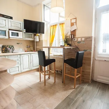 Pesto Βουδαπέστη